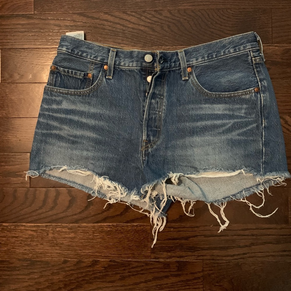 Levi’s 501 denim shorts